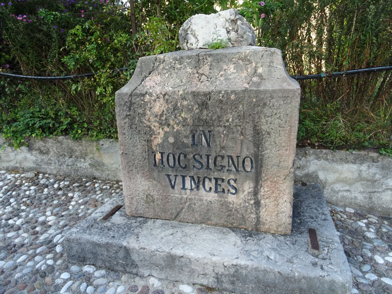 Giro del Monteghello -  sentiero F1 (Rovereto)